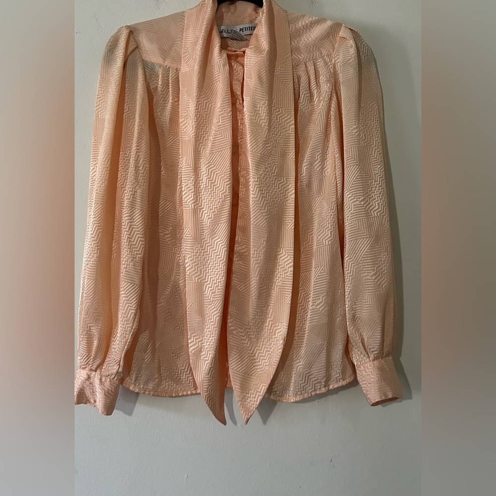 Chaus Petites Light Peach Textured Blouse with Bow - Picture 2 of 5